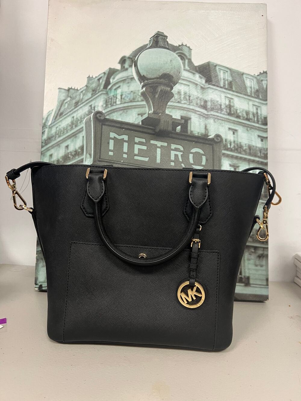 Michael Kors 35T7GGRT3L Greenwich Large Saffiano Leather Grab Bag Black Tote